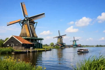 Guide to Dutch Windmills Day Trip